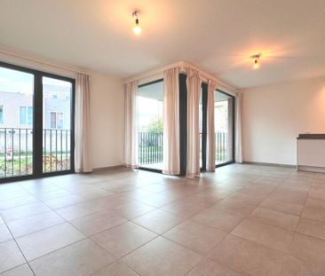 Energiezuinig appartement met één slaapkamer, ruim terras en autost... - Photo 1