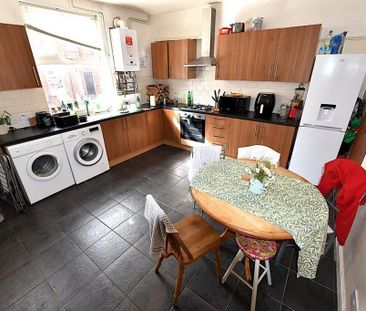 4 bedroom house to rent - Photo 5