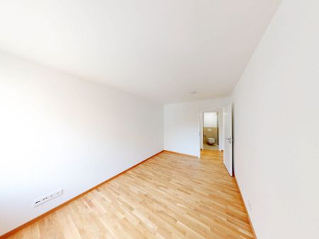 Hell und modern: Ihre neue 4-Zimmer-Wohnung wartet! - Photo 3