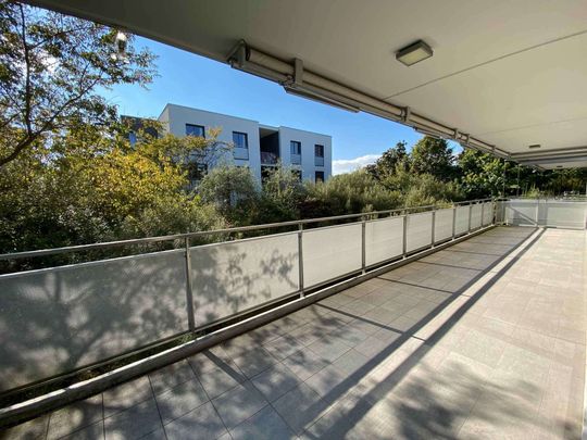 Spacieux appartement de 6 pièces (3 chambres) avec grande terrasse à Veyrier - Photo 1