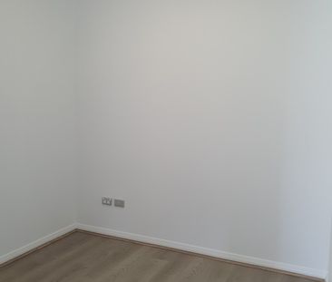 Just renovated - Spacious modern apartment - Photo 5