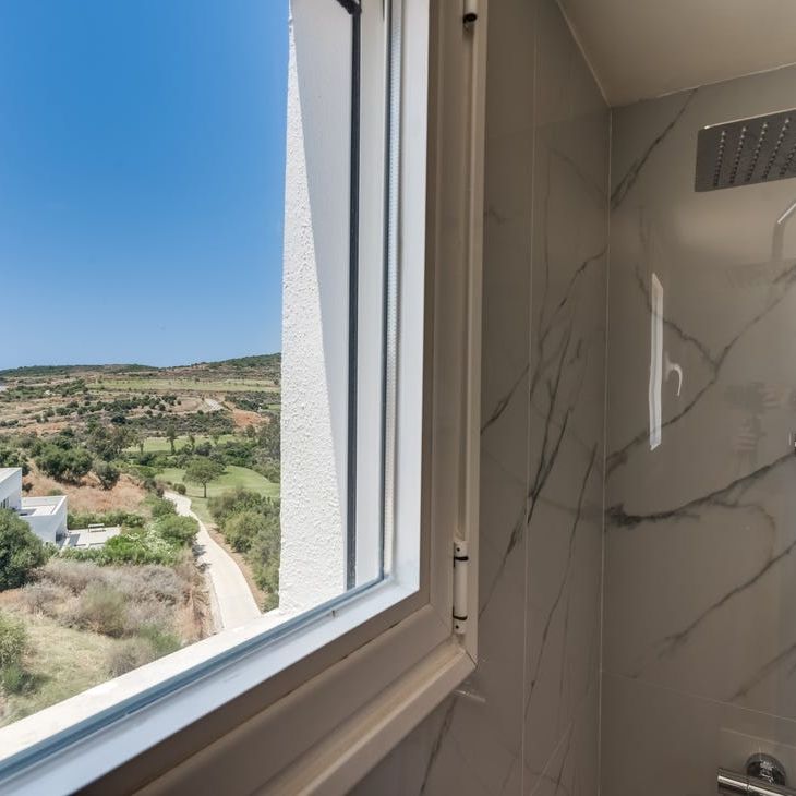 Valle Romano, Estepona West, Estepona, Andalusia 29680 - Photo 1