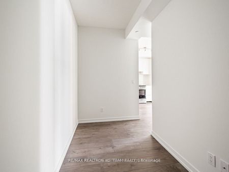 For Lease - 49 East Liberty Street Unit# 812, Toronto, Ontario - Photo 4
