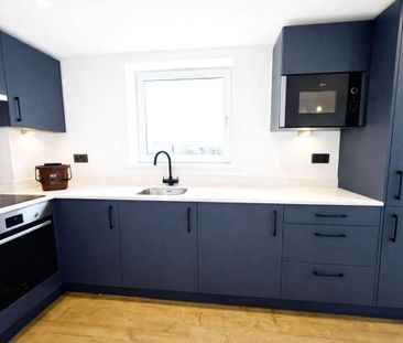 Madeira Road, Bournemouth, Dorset, BH1 - Photo 6