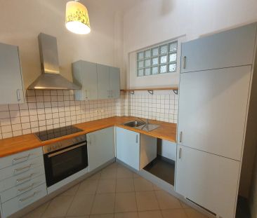 Altbauwohnung - 2 Zimmer - Photo 1