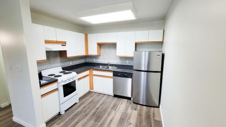 Hanna Estates Apartments - Photo 2