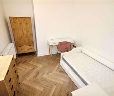 Northumberland Square, North Shields, NE30 - Photo 5