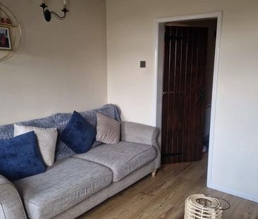 2 bedroom terraced house to rent - Photo 5