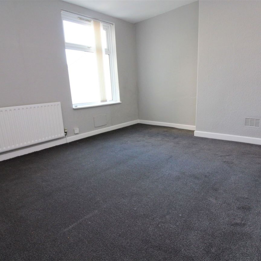 Walmersley Road, Bury - Photo 1