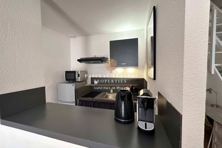 SAINT PAUL DE VENCE - LOCATION DUPLEX 50 M2 MEUBLE - 890 EUR - Photo 5