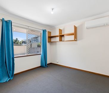 25 Anderson Way - Photo 2