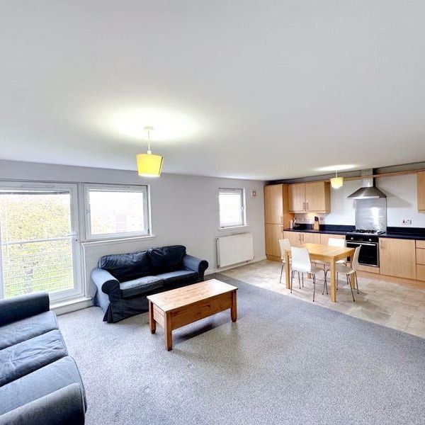 2 Bed Flat, Curle Street, G14 - Photo 1
