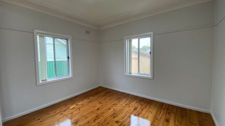 Freshly Painted Home - Photo 4