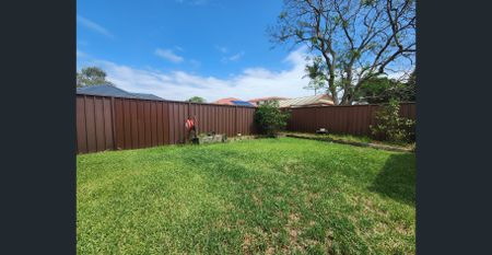 Large Living! - Photo 5