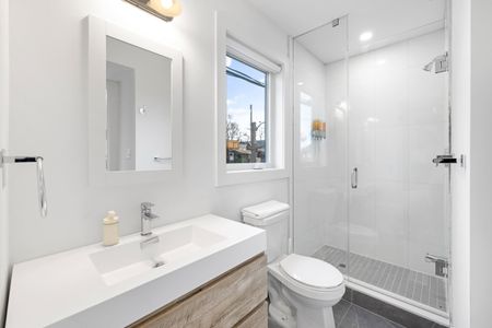 For Lease - 447 Lansdowne Avenue Unit# Laneway, Toronto, Ontario - Photo 2