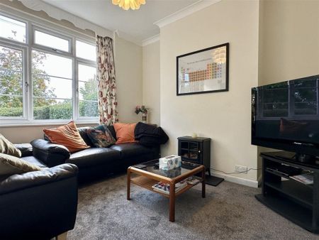 High Storrs Rise, Sheffield - Photo 2