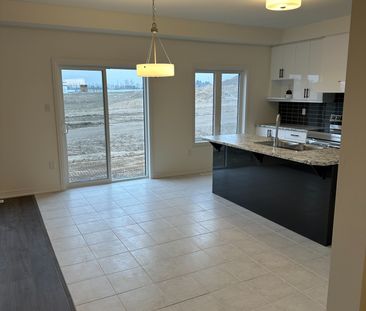 For Lease - 82 Hitchman Street, Brant, Ontario - Photo 2