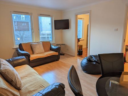 Rennie's Court, Aberdeen - Photo 2