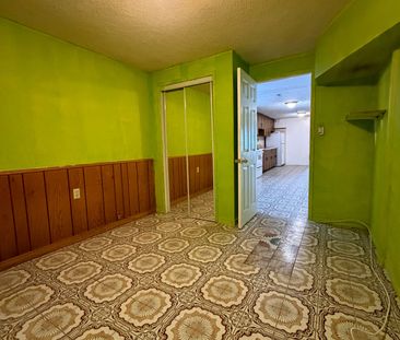 For Lease - 7242 Sills Road, Mississauga, Ontario - Photo 2