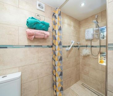 2 bedroom terraced house to rent - Photo 5