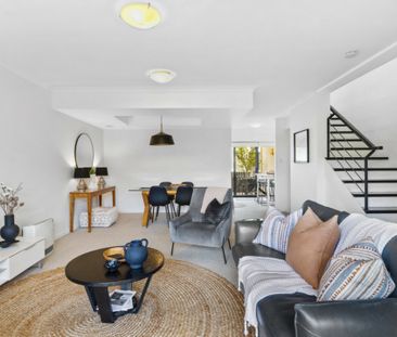 4 Constitution Street, East Perth - Photo 2