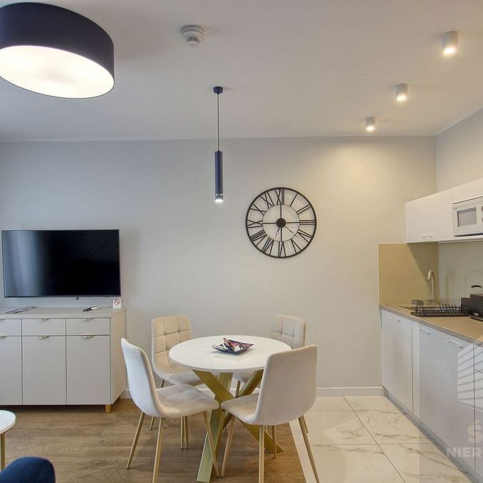 Mieszkanie 3-pokojowe na Starym Mieście - Zdjęcie 1