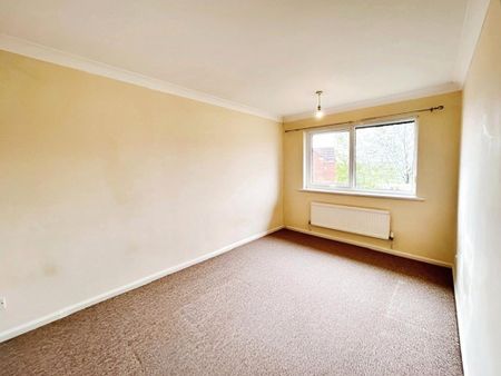 3 bedroom link detached house to rent - Photo 5