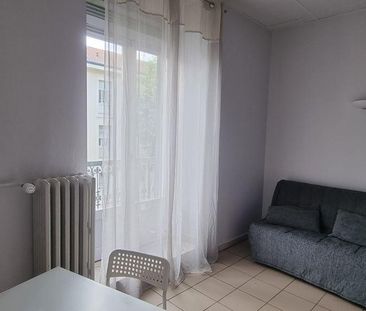 Location Appartement 1 pièce 24m² PRIVAS 07000 - Photo 1