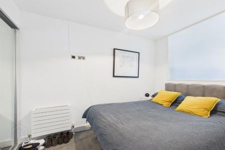 Apartment 26 The Gallery 71 Dublin Road, Belfast, BT2 7HG - Photo 2