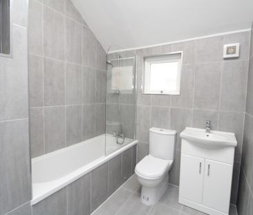 3 bedroom maisonette to rent - Photo 4