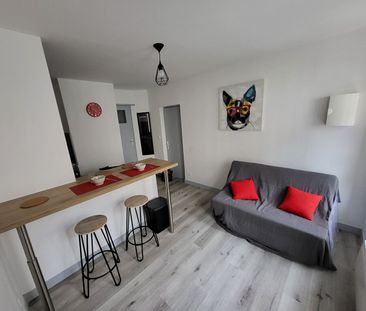 A LOUER STUDIO MEUBLE CENTRE VILLE DE ST QUENTIN 02100. - Photo 1