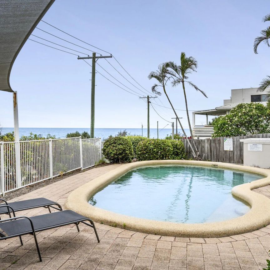Situated opposite secluded First Bay with amazing ocean views! - Photo 1