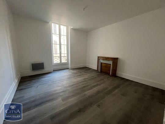 Location Appartement 3 pièces 92m² MARSEILLE 2ème - Photo 1
