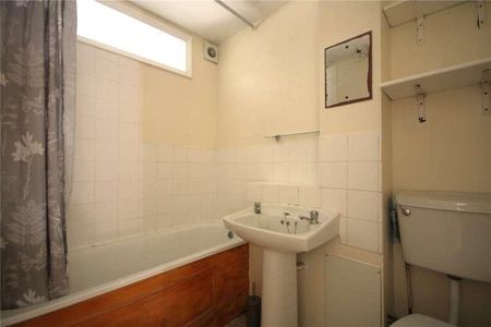 Trafalgar Court, Southcote Road, Reading, Berkshire, RG30 - Photo 5