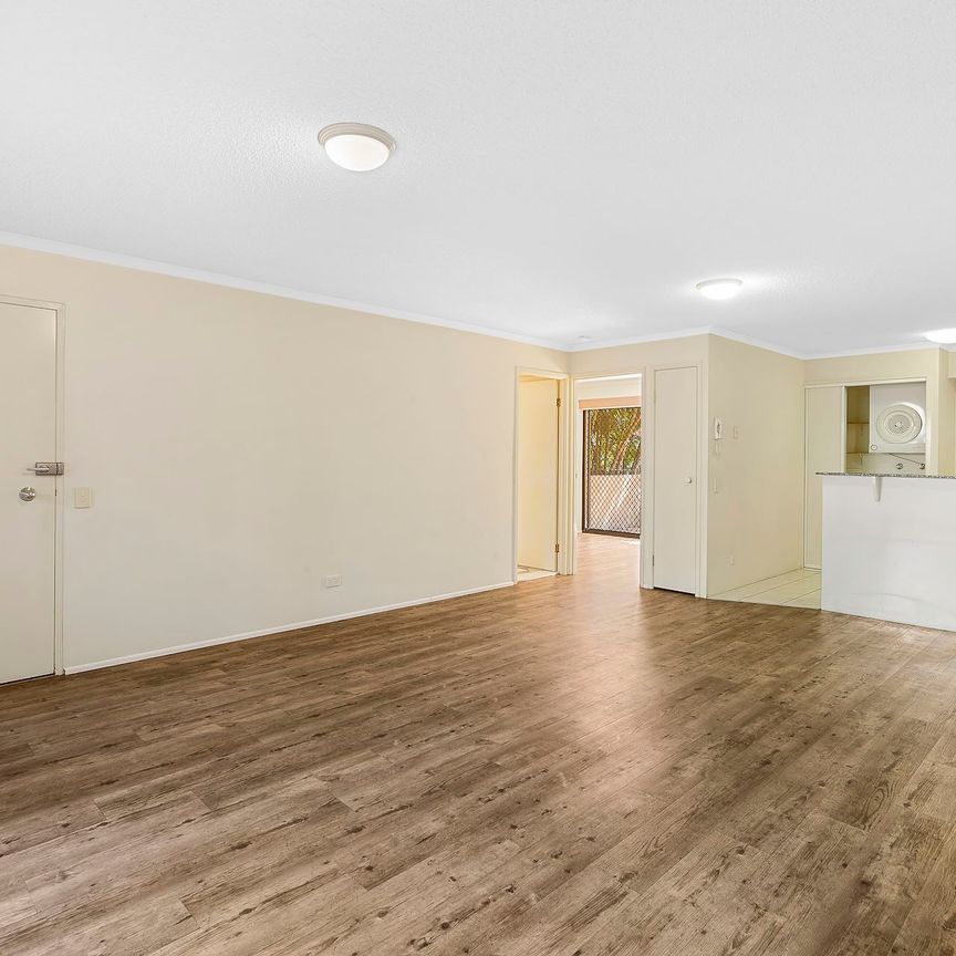 11/55 Harries Road, Coorparoo. - Photo 1