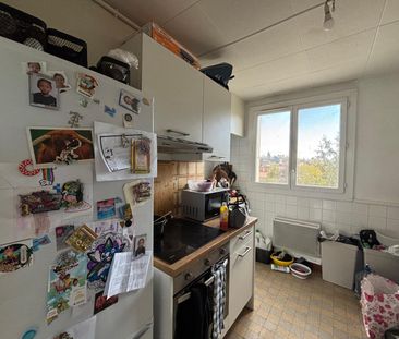 Location Appartement 4 pièces 62m² VALENCE 26000 - Photo 5