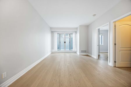 For Lease - 44 Bond Street Unit# 302, Oshawa, Ontario - Photo 2