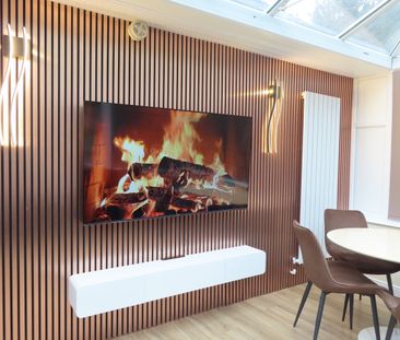 8 Bed Bungalow, Harlaxton Drive, NG7 - Photo 4