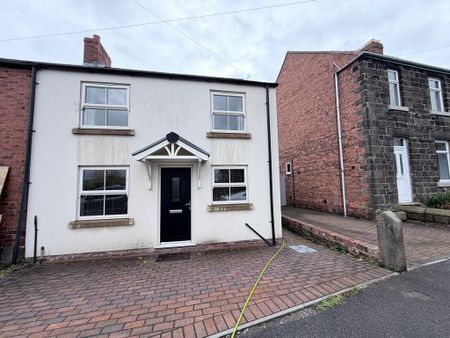 3 bedroom semi-detached house to rent - Photo 5