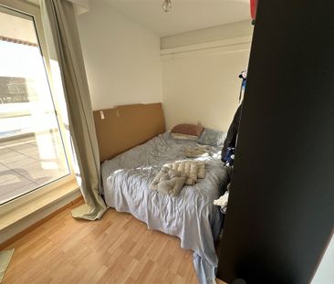 Ruim appartement met twee slaapkamers en groot terras te huur. - Foto 5