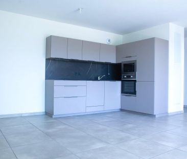 Location Appartement 3 pièces 66m² MEYLAN 38240 - Photo 1