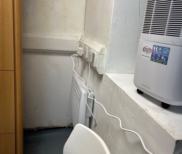 1 Bed Flat, Bowes Road, N13 - Photo 3