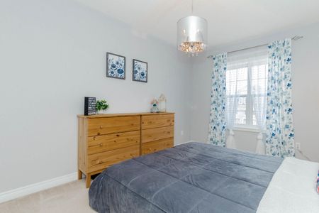 For Lease - 6941 Haines Artist Way, Mississauga, Ontario - Photo 4