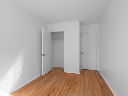 234 Rue de Pierrefontaine, #1 - Photo 3