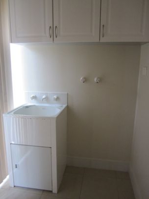 Match made in heaven on Tatlock Way - Photo 1