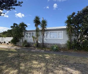 25 Pukeko Place, Westshore - Photo 4