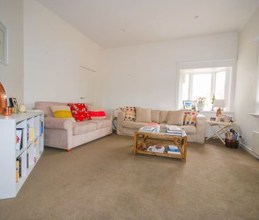 Spacious 2-Bedroom Apartment with Modern Upgrades & Stunning Treeto... - Photo 6