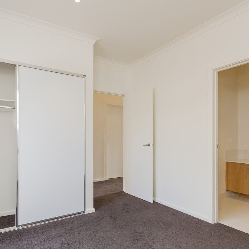 2/54 Percy Street, Newtown - Photo 1