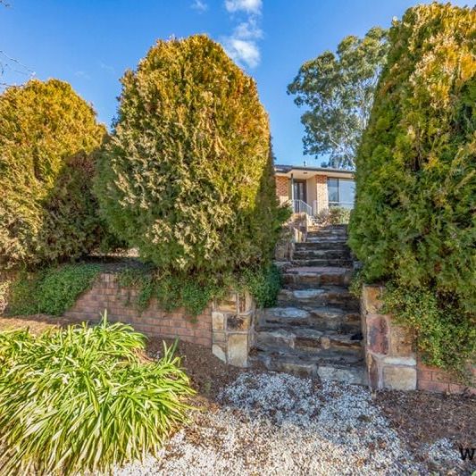 4 Swan Place, Queanbeyan - Photo 1