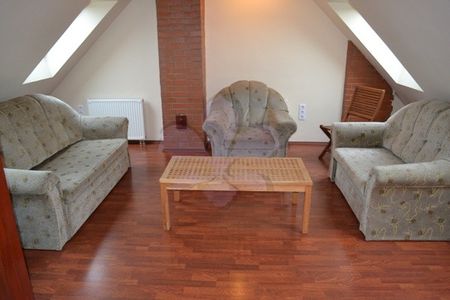 Quiet 2 bedrooms flat in the city center for rent - Fotó 2